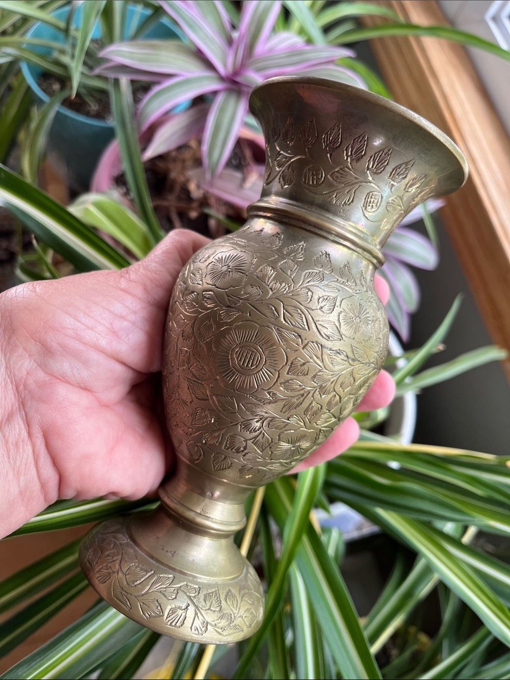Etched Floral Intricate Flower Design 6.25” Brass Metal Vase Made In India Vtg